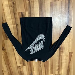 Nike sweater size small